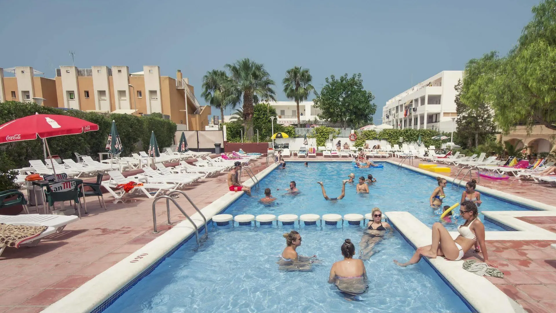 سان أنطونيو Azuline Apartamentos Sunshine (Adults Only) سان أنطونيو